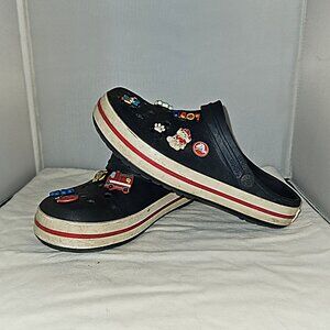 Crocs Crossband Navy Clogs With Charms ~ Men's 5 ~ Women's 7 ~ EUC